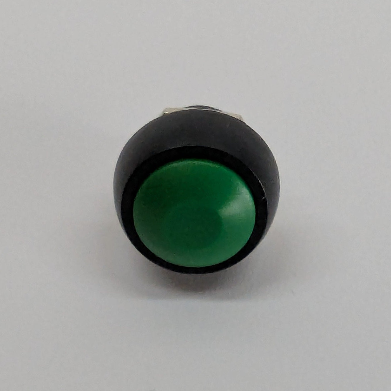 12_mm_Taster_Gruen_Produktfoto