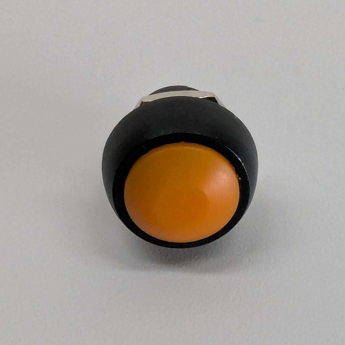 12_mm_Taster_Orange_Produktfoto