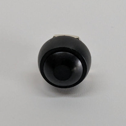 12_mm_Taster_schwarz_Produktfoto