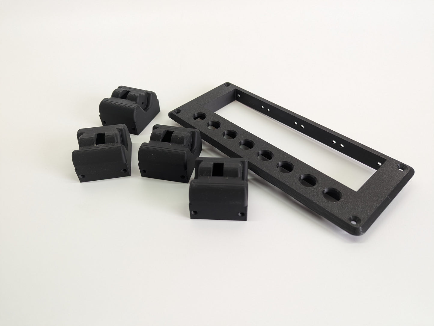 Modulrahmen_mit_4-fach_Rahmen_mit_tasten_-_Axis_Fingertipjoystick